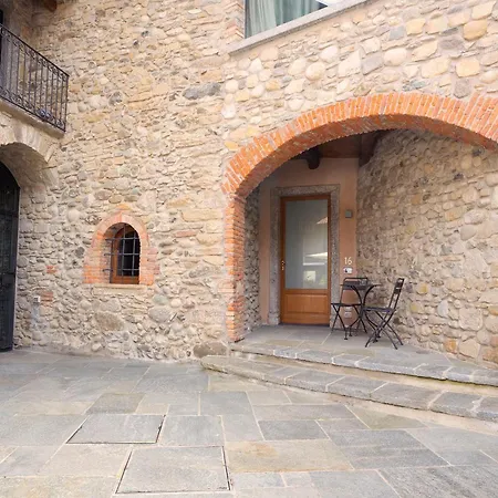 Il Pozzo - 1711 Luxury Guest house Arlate