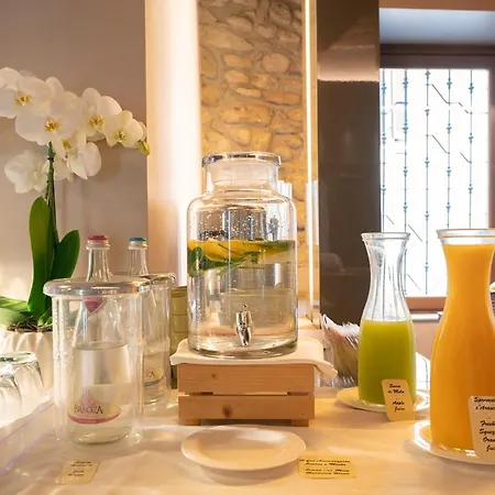Il Pozzo - 1711 Luxury Guest house *